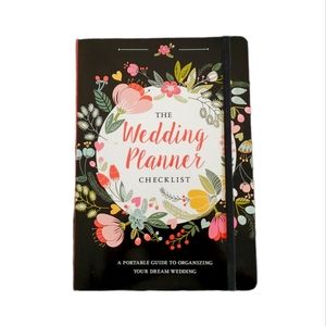 Brand new "The Wedding Planner Checklist" book for bride's to be